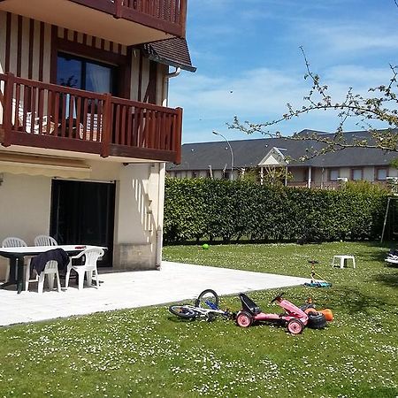 Les Manoirs Apartment Deauville Luaran gambar
